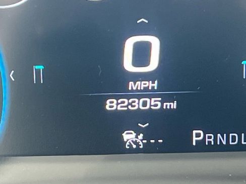 Used 2017 GMC Yukon XL SLT w/ Premium Edition image 15