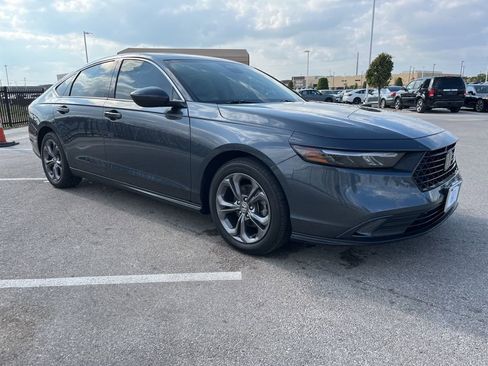 Used 2024 Honda Accord EX image 3