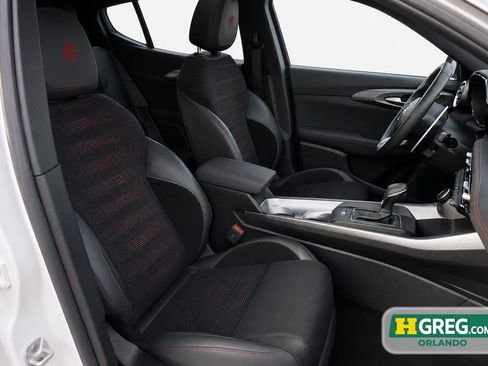 Used 2024 Alfa Romeo Tonale Veloce AWD/4WD image 15