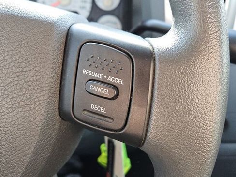 Used 2007 Dodge Ram 1500 Truck SLT image 10