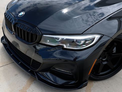 Used 2020 BMW 330i Sedan w/ M Sport Package RWD image 29