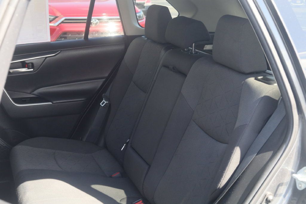 Used 2021 Toyota RAV4 XLE w/ Convenience Package AWD/4WD image 22