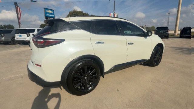 Used 2023 Nissan Murano SV w/ SV Midnight Edition Package FWD image 8