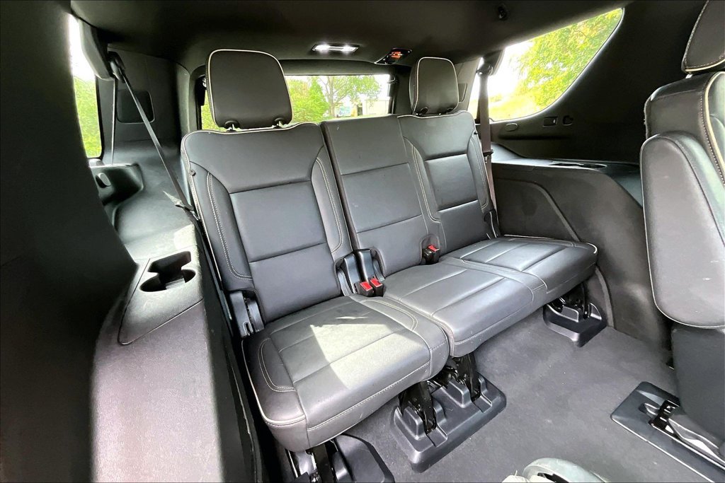 Used 2023 GMC Yukon SLT AWD/4WD image 38