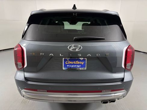Used 2025 Hyundai Palisade Calligraphy image 7