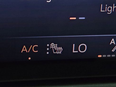 New 2025 Buick Envision Sport Touring image 6