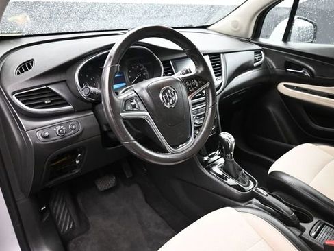 Used 2019 Buick Encore Sport Touring FWD image 13