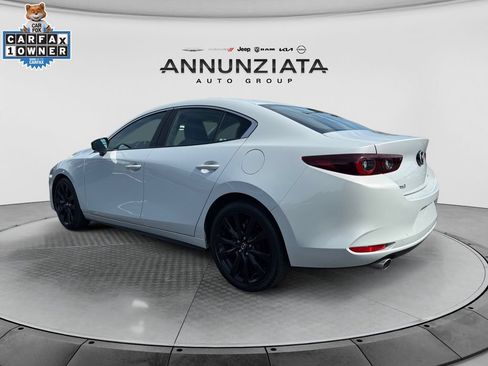 Used 2024 MAZDA MAZDA3 s FWD image 3
