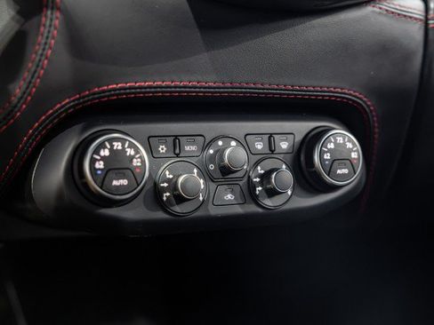 Used 2012 Ferrari 458 Italia Coupe RWD image 46