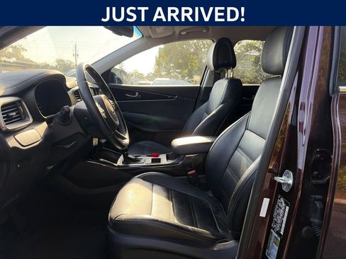 Used 2016 Kia Sorento EX FWD image 11