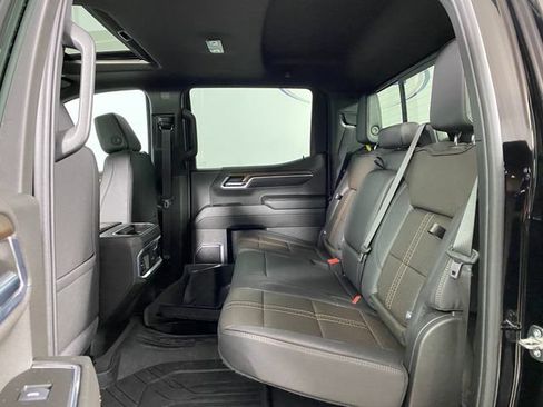 Certified 2024 Chevrolet Silverado 1500 High Country w/ High Country Premium Package AWD/4WD image 27