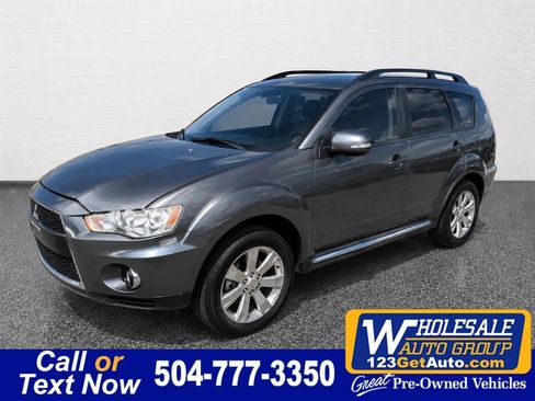 Used 2010 Mitsubishi Outlander XLS FWD image 1