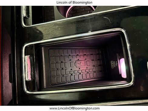 Certified 2025 Lincoln Aviator Black Label image 45