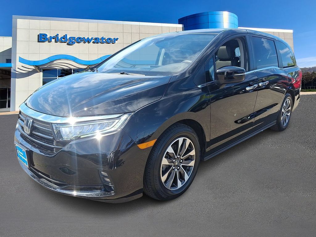 Used 2023 Honda Odyssey EX-L image 3