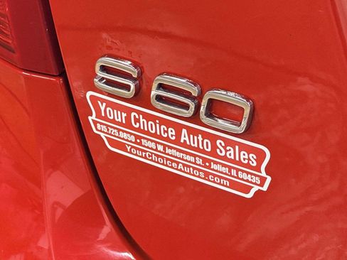 Used 2012 Volvo S60 T6 R-Design image 6