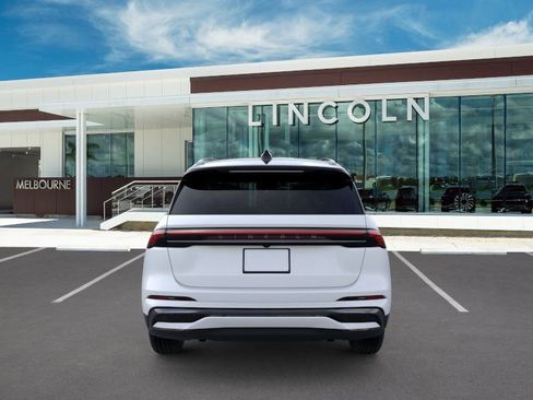 New 2026 Lincoln Nautilus Reserve AWD/4WD image 5