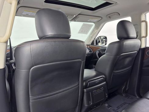 Used 2020 Nissan Armada SL w/ Premium Package image 36