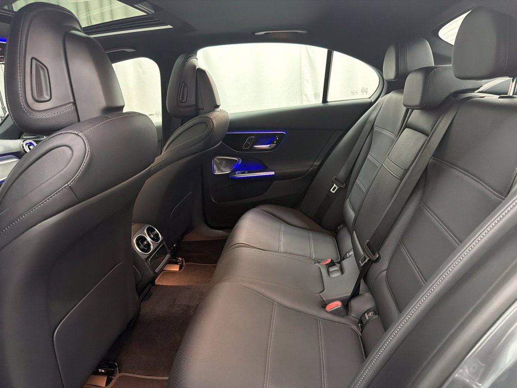 Used 2024 Mercedes-Benz C 300 4MATIC Sedan image 20