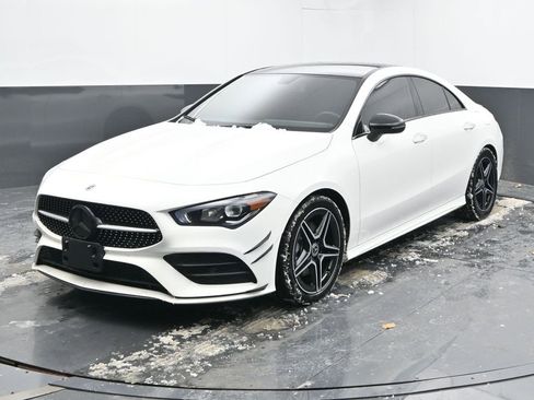 Used 2023 Mercedes-Benz CLA 250 4MATIC image 5