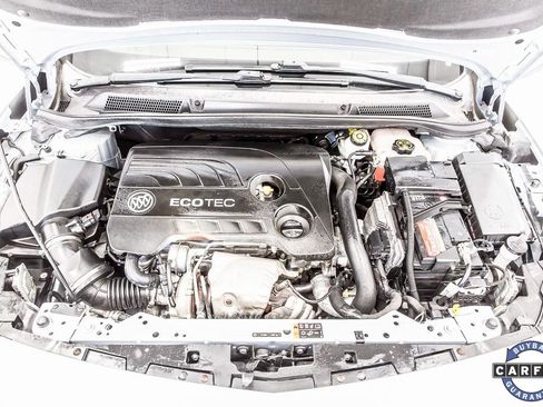 Used 2019 Buick Cascada Premium image 38