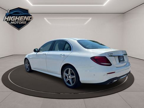 Used 2018 Mercedes-Benz E 300 w/ Premium 1 Package image 4
