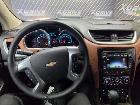 Used 2016 Chevrolet Traverse LTZ FWD image 19