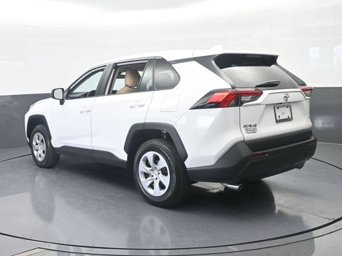 Used 2025 Toyota RAV4 LE FWD image 4