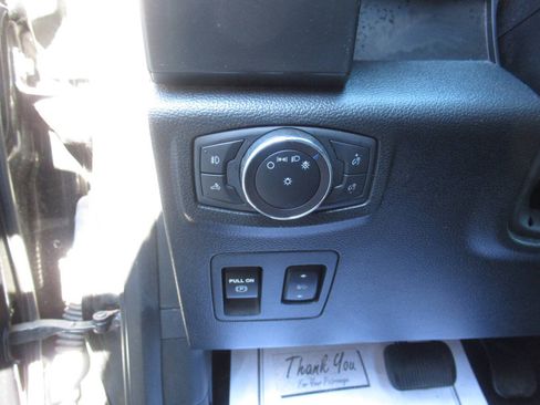 Used 2019 Ford F150 XLT w/ Equipment Group 302A Luxury AWD/4WD image 23