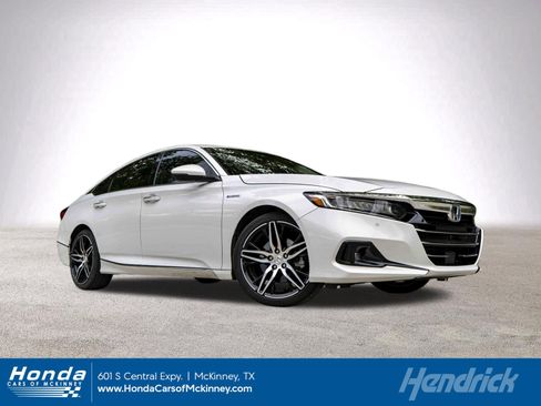 Used 2022 Honda Accord Touring image 1