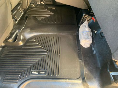 Used 2021 Chevrolet Silverado 2500 W/T w/ WT Convenience Package AWD/4WD image 22