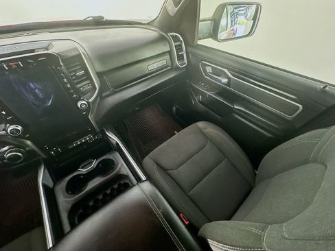 Used 2022 RAM 1500 Big Horn AWD/4WD image 11