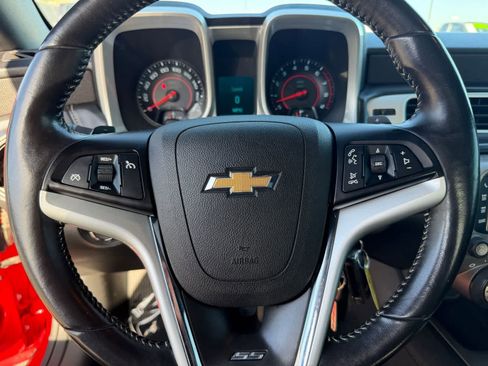 Used 2015 Chevrolet Camaro SS w/ Rear Vision Package RWD image 17