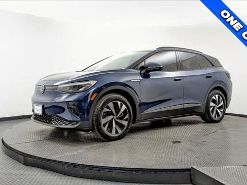 Used 2023 Volkswagen ID.4 Pro image 2