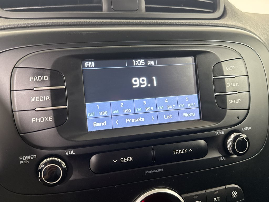 Used 2017 Kia Soul + FWD image 14