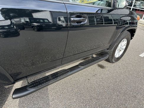 Used 2016 Toyota 4Runner SR5 Premium image 30
