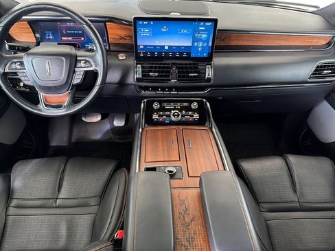 Used 2022 Lincoln Navigator Black Label AWD/4WD image 14