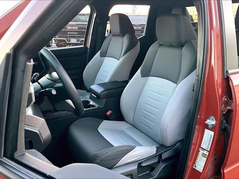 Used 2025 Toyota Tacoma TRD Off-Road image 26