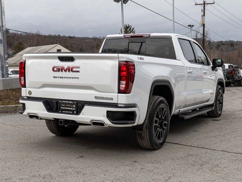 Used 2025 GMC Sierra 1500 Elevation w/ Elevation Premium Package image 4