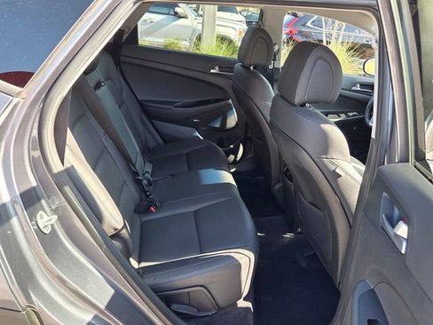 Used 2017 Hyundai Tucson Limited w/ Cargo Package image 18