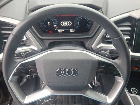 Used 2022 Audi Q4 e-tron Premium Plus image 16