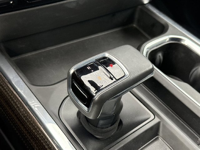 Certified 2022 Chevrolet Silverado 1500 RST w/ Convenience Package II AWD/4WD image 20