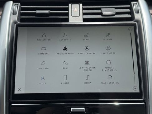 New 2025 Land Rover Discovery Dynamic SE image 26