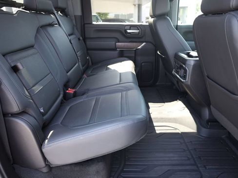 Used 2021 GMC Sierra 3500 Denali w/ Denali Ultimate Package AWD/4WD image 18