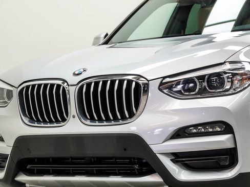 Used 2021 BMW X3 xDrive30i w/ Premium Package AWD/4WD image 2