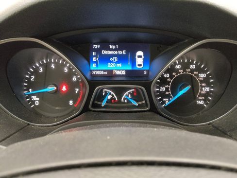 Used 2018 Ford Focus SEL w/ Cold Weather Package FWD image 23