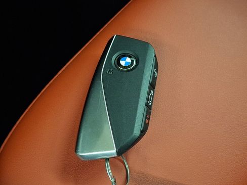 Used 2025 BMW X1 xDrive28i w/ Technology Package image 20