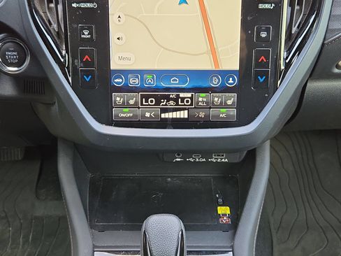 Used 2025 Subaru Forester Touring AWD/4WD image 18