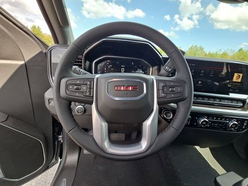 New 2026 GMC Sierra 1500 Elevation image 72