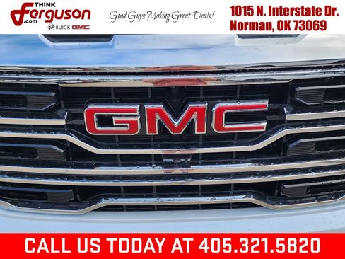 New 2026 GMC Sierra 1500 SLT w/ SLT Premium Plus Package AWD/4WD image 10
