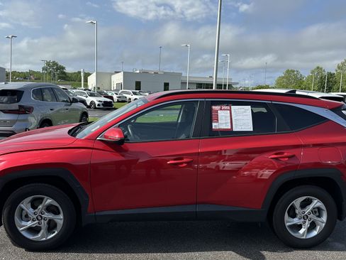 Used 2023 Hyundai Tucson SEL AWD/4WD image 7